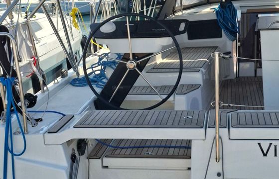 Dufour 44 Virtuoso
