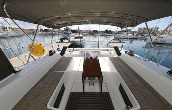 Dufour 530 Dreamweaver