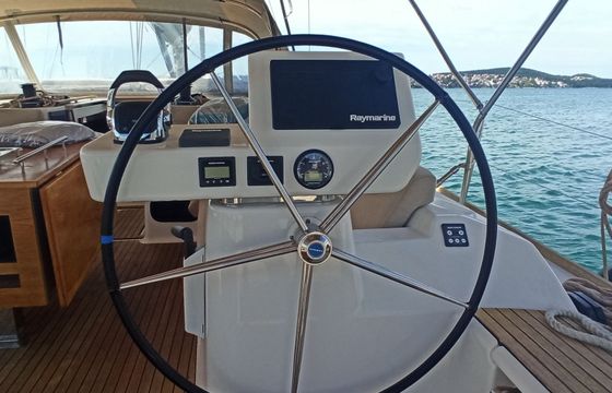 Dufour 520 GL Losinj
