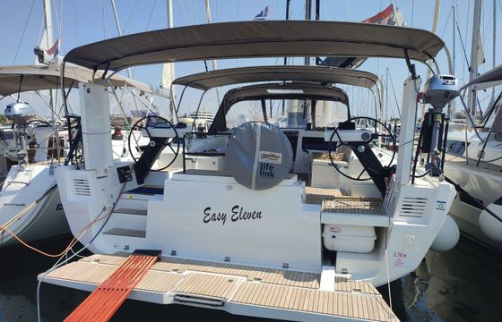 Dufour 470 Easy Eleven