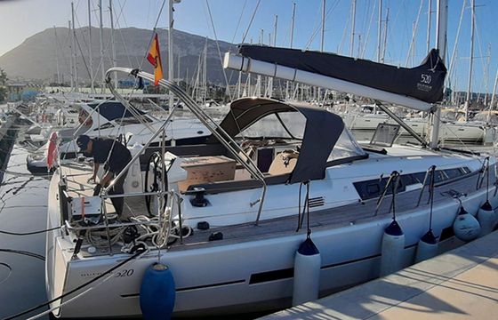 Dufour 520 GL Mar de Ardora