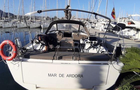 Dufour 520 GL Mar de Ardora