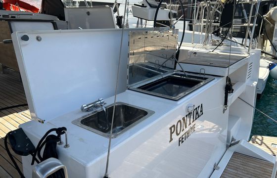 Dufour 470 Pontika