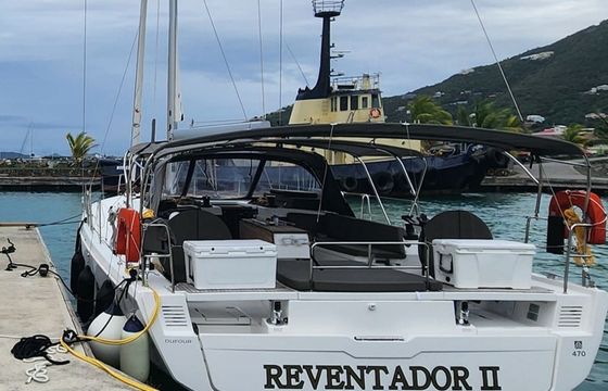 Dufour 470 Reventador 2