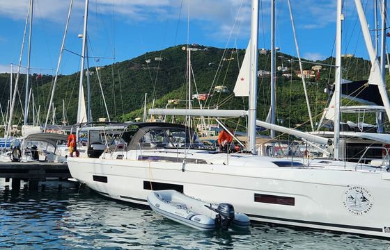 Dufour 470 Reventador 2