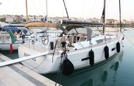 Dufour 56 Invictus