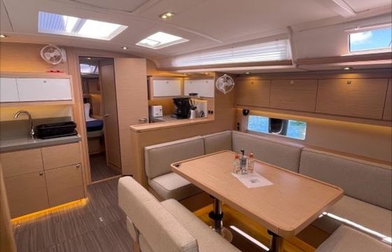 Dufour 470 Shandy Breeze