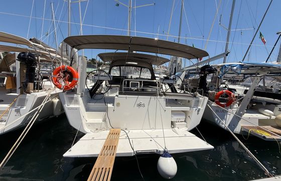 Dufour 530 Iris