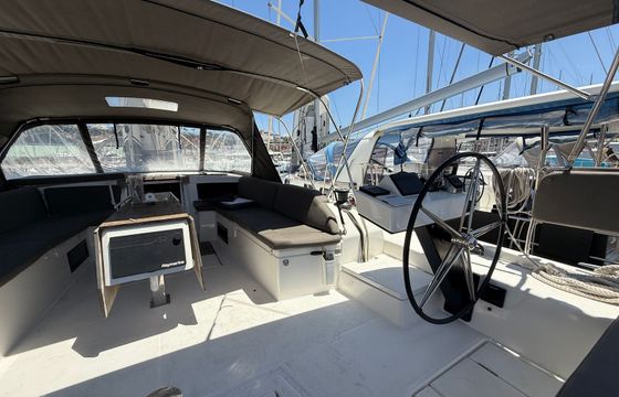 Dufour 530 Iris