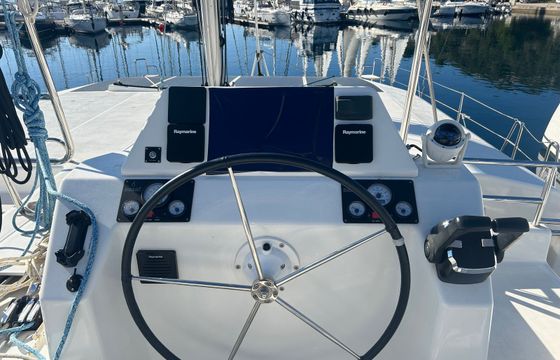 Dufour 48 Cat