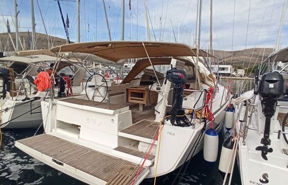 Dufour 520 GL Fidji