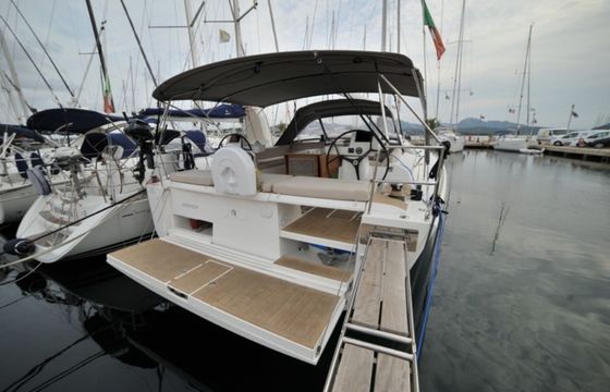 Dufour 520 GL Greenleaf