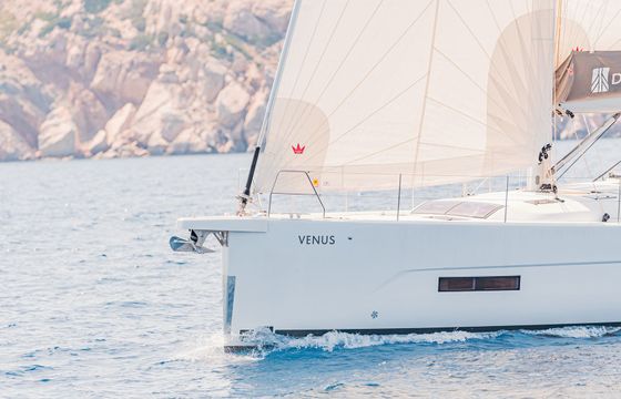 Dufour 530 Venus