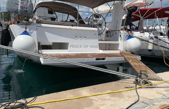 Dufour 520 GL Peace of Mind