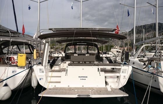 Dufour 470 Happiness