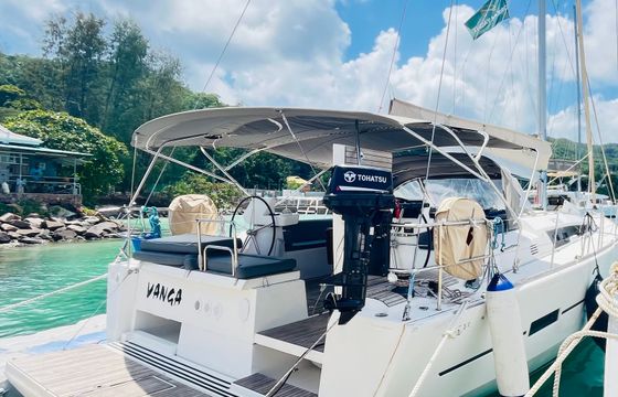 Dufour 520 GL Vanga