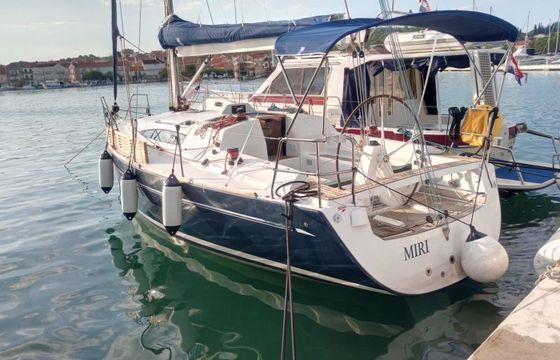 Elan 340 Miri
