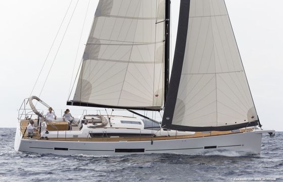 Dufour 520 GL Warriors Tale