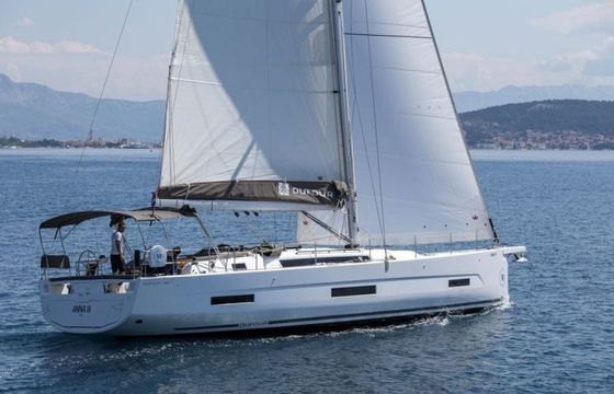 Dufour 530 Anna 3