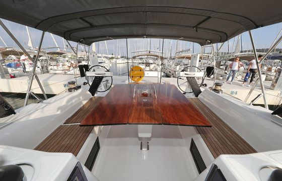 Dufour 470 Polar Flow
