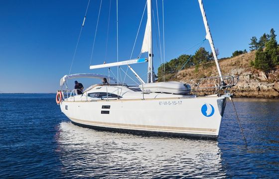 Elan 40 Amistad