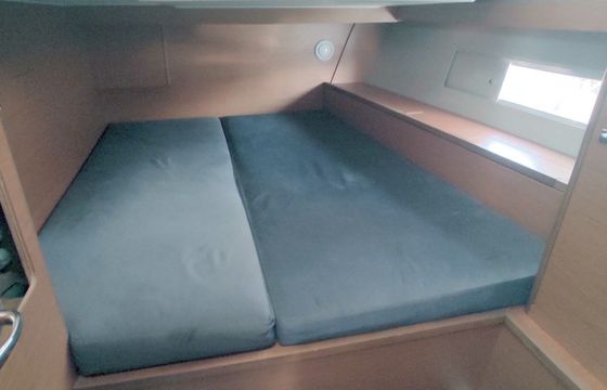 Dufour 470 Thalis 2