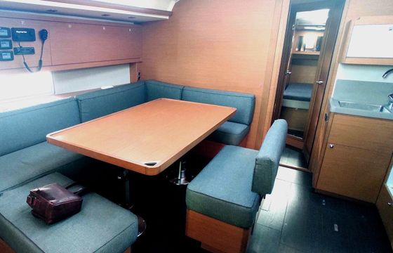 Dufour 470 Thalis 2