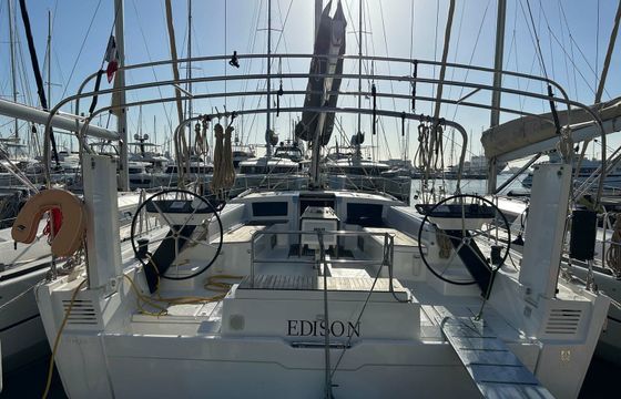 Dufour 530 Edison