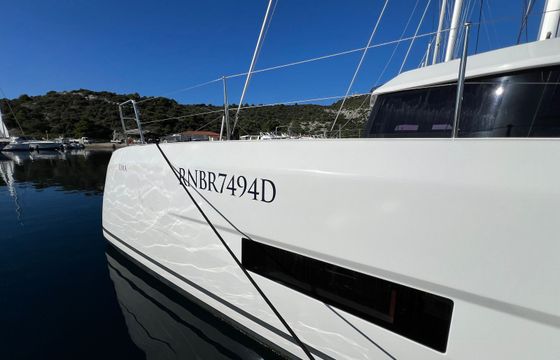 Dufour 48 Uma