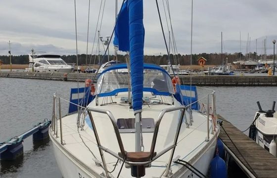 Elan 33 Floccus