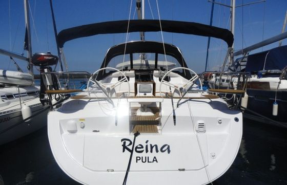 Elan 444 Reina