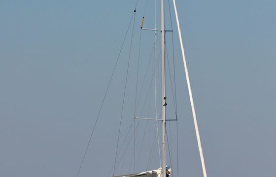 Elan 40 Black Panther