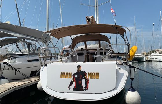 Elan 40 Impression Iron Man