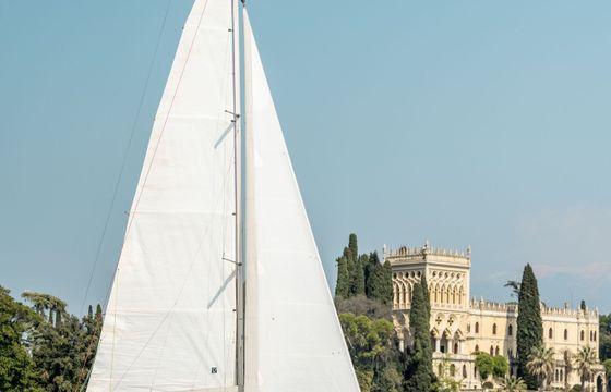 Elan 320 Optimus