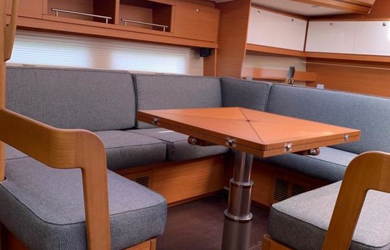 Dufour 56 Euphoria Planet