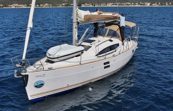 Elan 40 Lyra