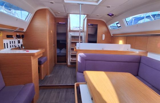Elan 45 Lasta