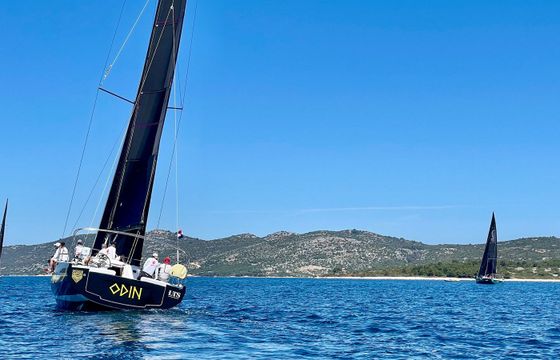 Elan E6 Odin