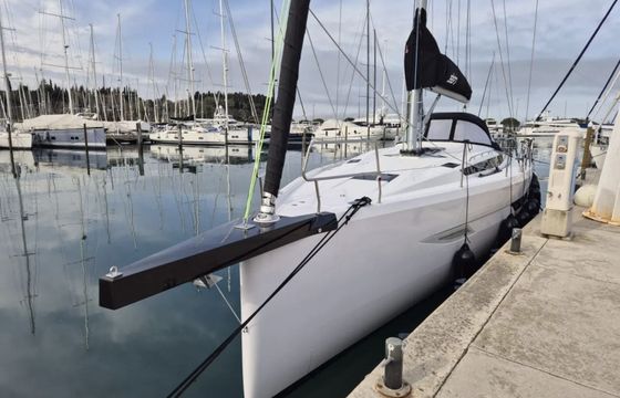 Elan E6 Sailing Grace