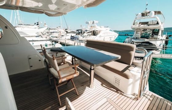 Elegance 60 Lifestyle 1
