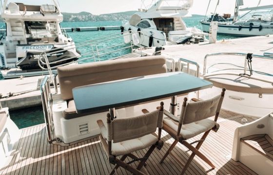 Elegance 60 Lifestyle 1