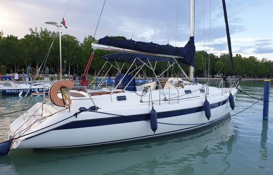 Enter 385 C Salamon Király