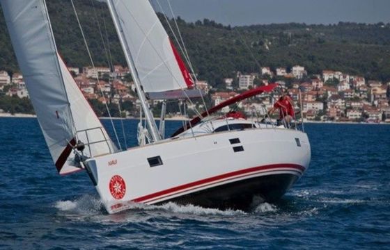 Elan 45 Maui
