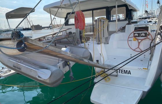 Excess 11 Stema