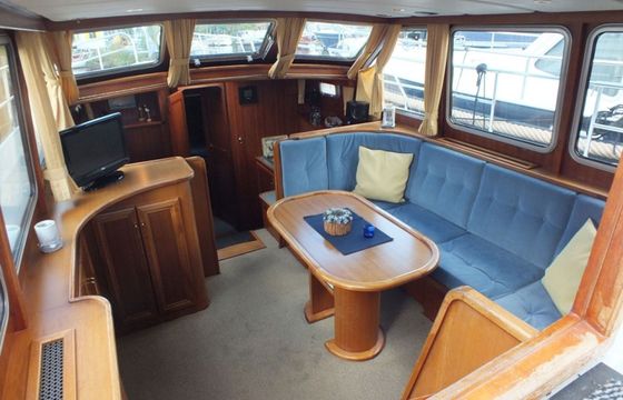 Falcon 100 Apollo
