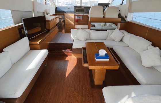 Fairline Phantom 48 DT2044