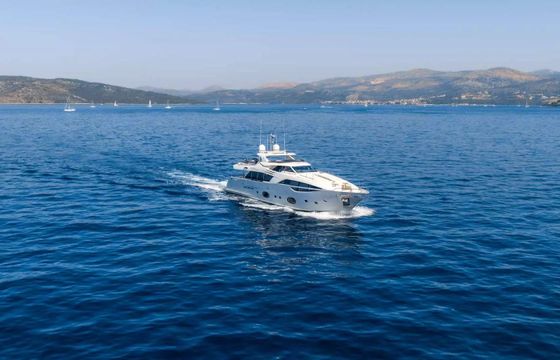 Ferretti Custom Line 100 Morning Star