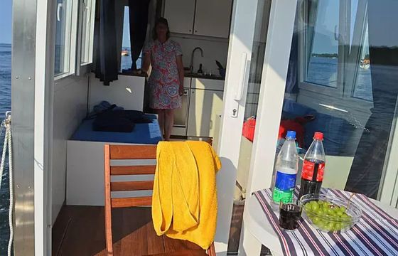 Febomobil 720 Cabin 1