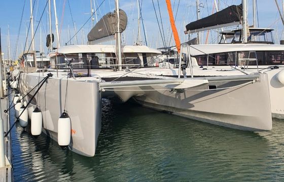 Excess 14 Las Olas