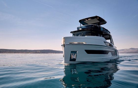 Explorer 62 Blue Moon